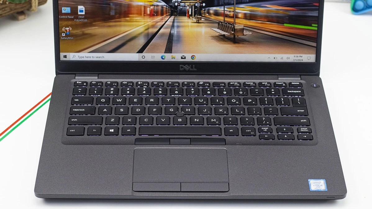 Bàn phím có độ nảy tốt, gõ thoải mái