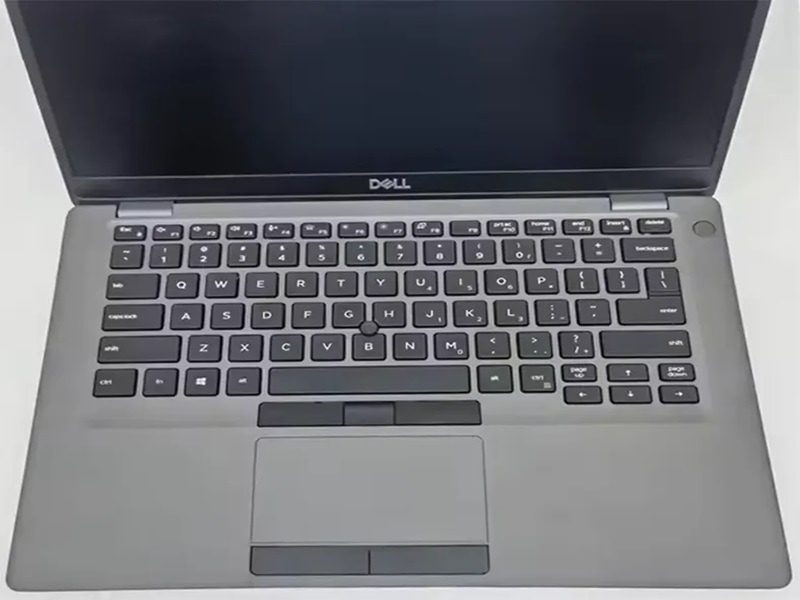 Bàn phím, touchpad mượt mà