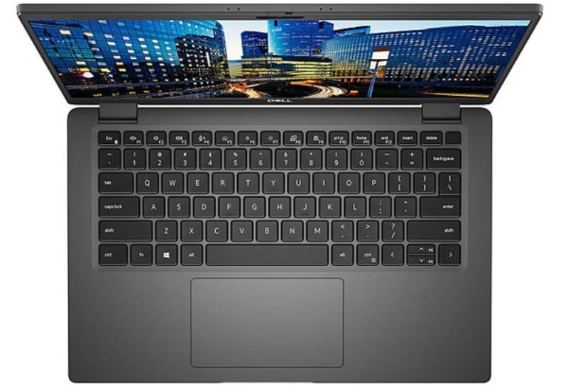 Bàn phím mượt, touchpad nhạy
