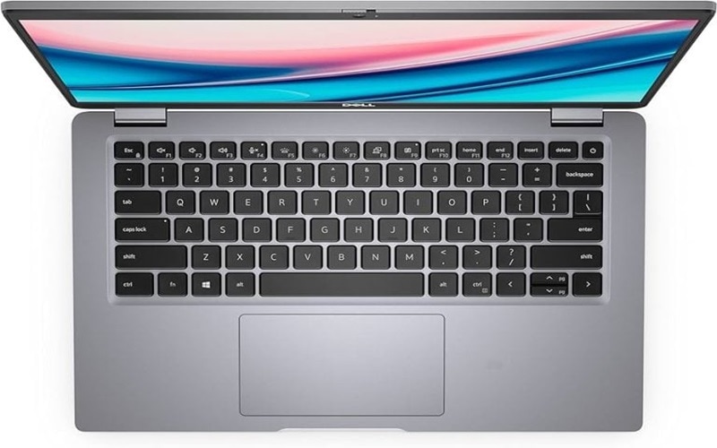 Bàn phím và touchpad dễ thao tác, tiện lợi Bàn phím, touchpad dễ thao tác