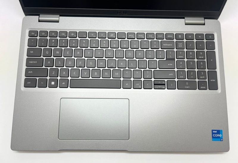 Bàn phím, touchpad phù hợp cho công việc