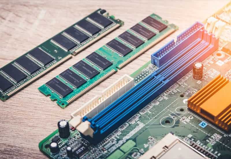 Tăng tốc toàn diện nhờ bộ nhớ RAM dung lượng lớn ổn định