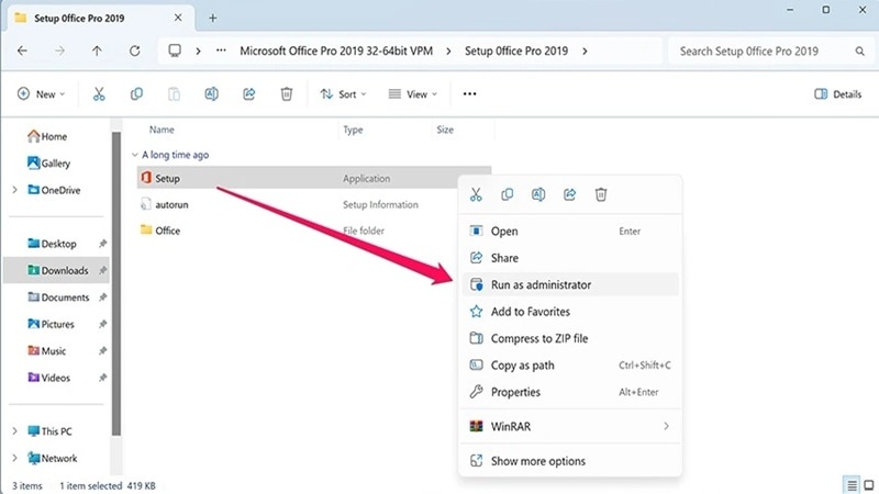 Nhấp chọn Run As Administrator Khởi chạy cài đặt với quyền quản trị viên
