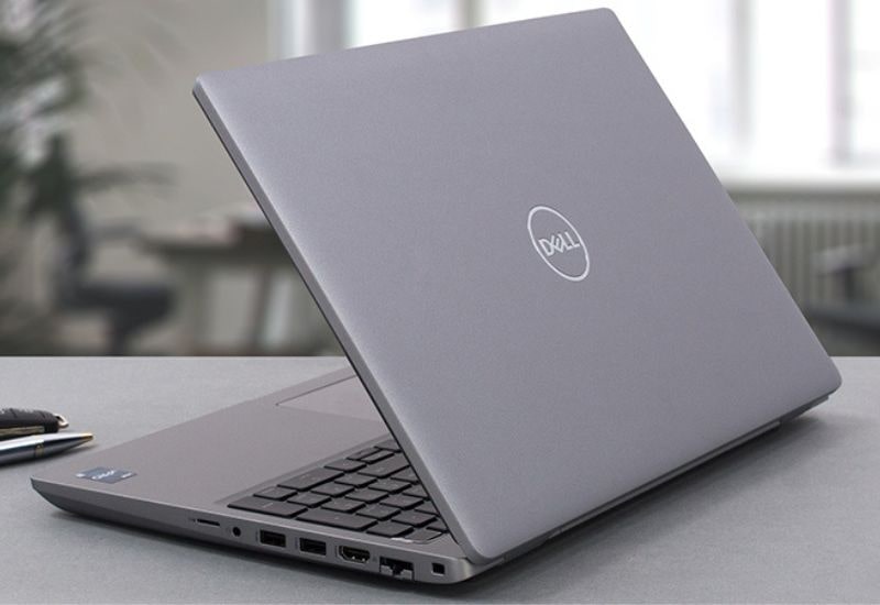 Đa dạng cổng kết nối, đáp ứng linh hoạt nhu cầu kết nối với thiết bị ngoại vi cổng kết nối da dạng