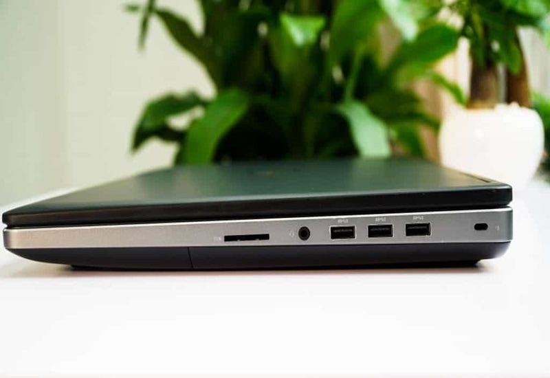 Cổng kết nối đa dạng, hỗ trợ nhiều thiết bị Cổng kết nối đa dạng