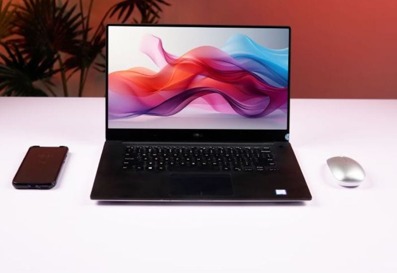 Chọn nơi bán uy tín, bảo hành rõ ràng, tư vấn tận tâm Mua laptop Dell Precision 5540 cũ tại đơn vị nào tốt?