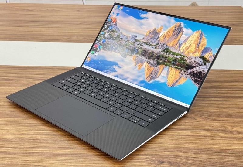 Dell Precision 5550 laptop thiết kế mỏng nhẹ hiệu năng cao