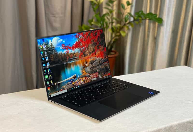 Card đồ họa rời, hỗ trợ mô phỏng 3D và xử lý đồ họa