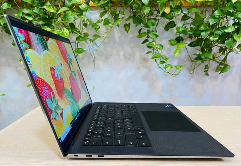 Màn hình chống chói, dễ sử dụng trong môi trường sáng Bàn phím và touchpad nhạy giúp thao tác kỹ thuật nhanh và chính xác
