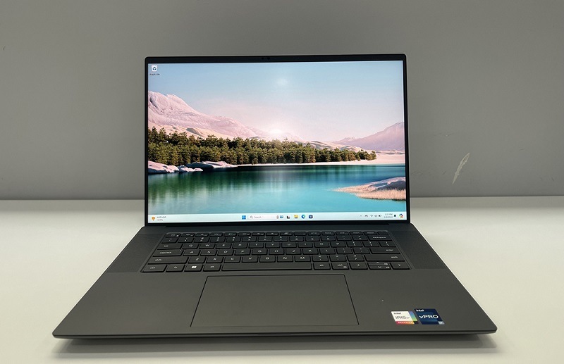 Mỏng nhẹ nhưng không mong manh tối ưu giữa tính di động và độ bền