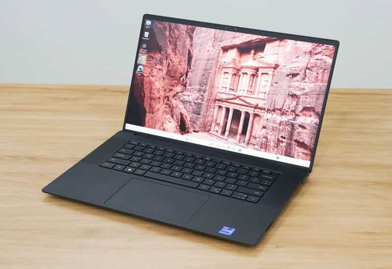 laptop cho sinh viên thiết kế đồ họa cấu hình khủng đáng mua