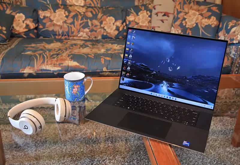 Laptop giá tầm trung, đáp ứng tốt nhu cầu học kỹ thuật Thời lượng pin ổn định giúp sinh viên làm việc ngoài lớp lâu dài