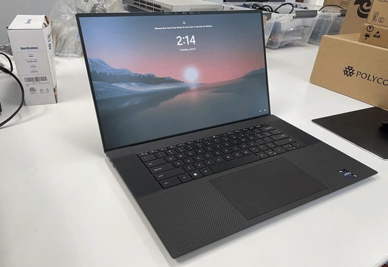 Máy trạm di động cao cấp, hiệu năng mạnh