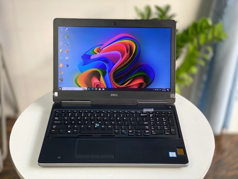 Dell Precision 7510 laptop bền bỉ hiệu năng mạnh cho đồ họa