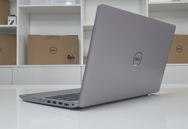 Cơ hội sở hữu máy trạm cao cấp với chi phí hợp lý – chỉ có tại Máy Tính Trạm Máy Tính Trạm bán laptop Dell Precision 3561 cũ giá rẻ