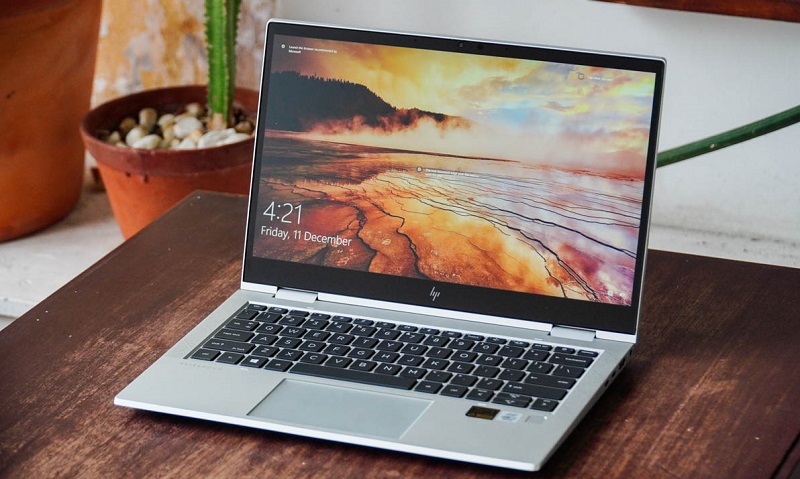 Máy khá gọn nhẹ để bạn mang theo cả ngày Máy khá gọn nhẹ để bạn mang theo cả ngày