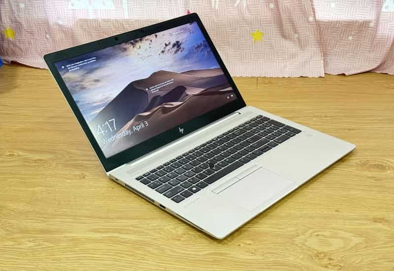 Màn hình Full HD, hình ảnh sắc nét, màu sắc trung thực, dễ nhìn top laptop 2025 cho kế toán: nhẹ, bền, pin lâu