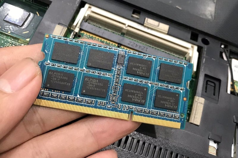 Lắp thêm ram cho máy