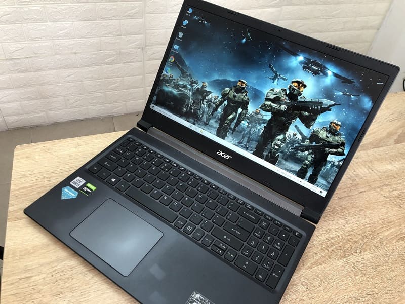 Xử lý tốt nhiều công việc nhờ cấu hình ổn định