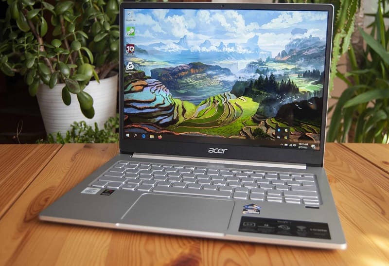 Dòng máy Swift của nhà  Acer đáp ứng tốt nhiều công việc