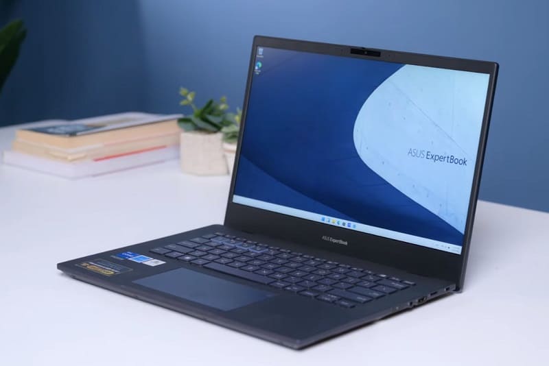 Người dùng công nghệ đánh giá cao thiết kế thanh lịch