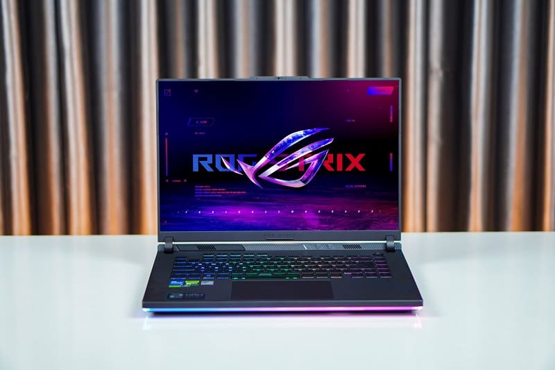 Đây cũng là một mẫu laptop chơi game lý tưởng