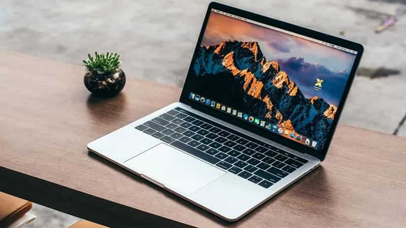 8+ Laptop cho Data Analyst cấu hình mạnh mẽ nhất