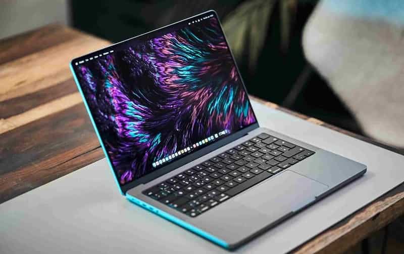 Laptop hiệu năng cao giúp xử lý dữ liệu nhanh và mượt mà hơn Top laptop mạnh mẽ giúp Data Analyst xử lý dữ liệu nhanh chóng