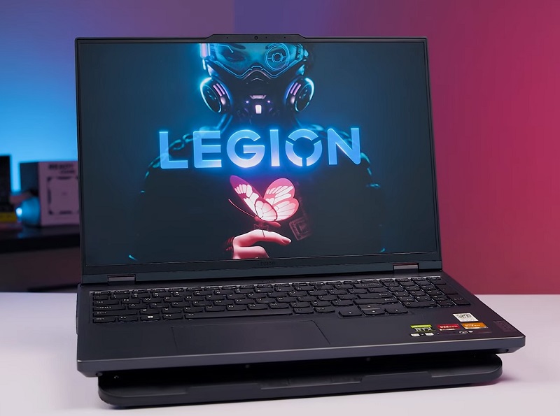 Thương hiệu Lenovo cũng giới thiệu nhiều model dành cho game thủ