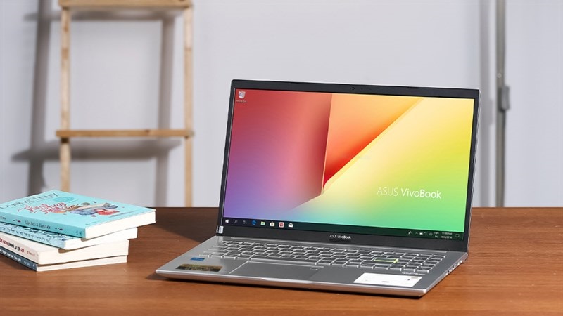 Cấu hình mạnh sẽ giúp máy xử lý mượt mà khi viết code Cấu hình mạnh sẽ giúp máy xử lý mượt mà khi viết code