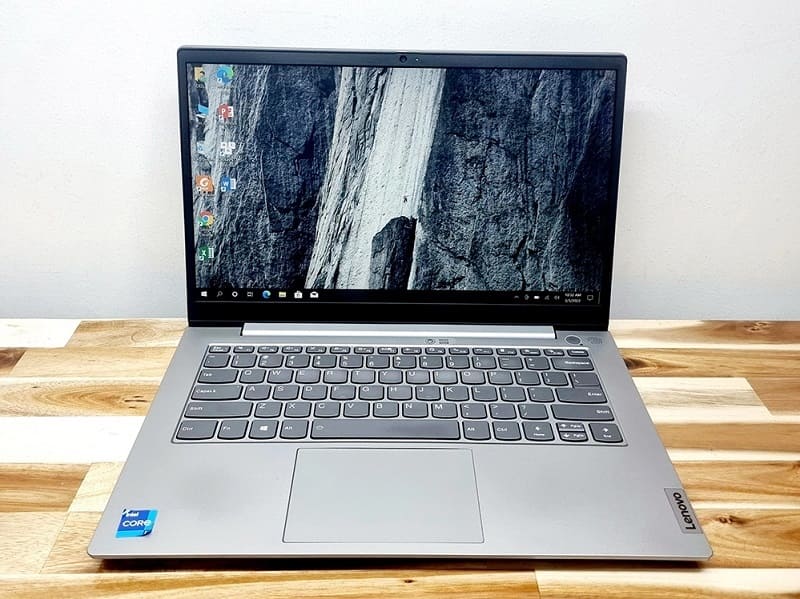 ThinkBook 14 được thiết kế mỏng nhẹ