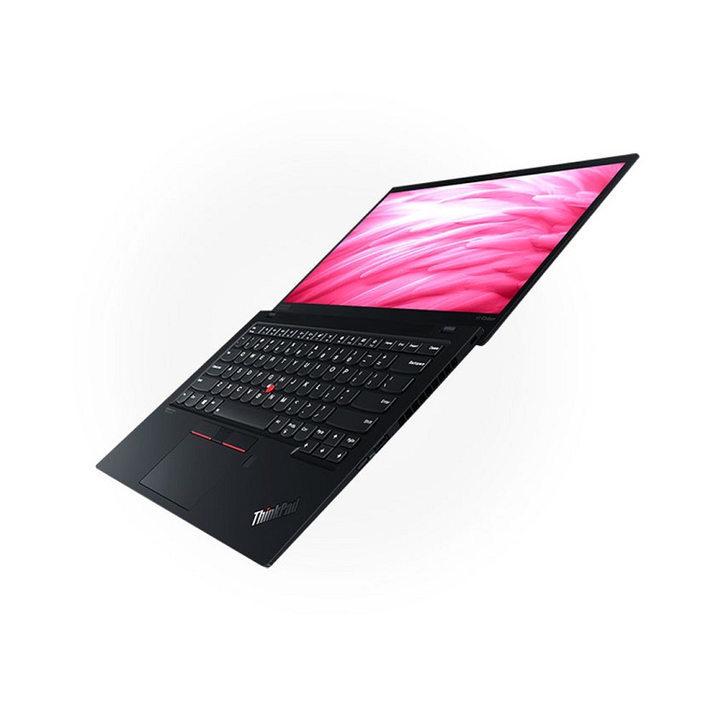 Kết nối trên máy khá đầy đủ và đa dạng