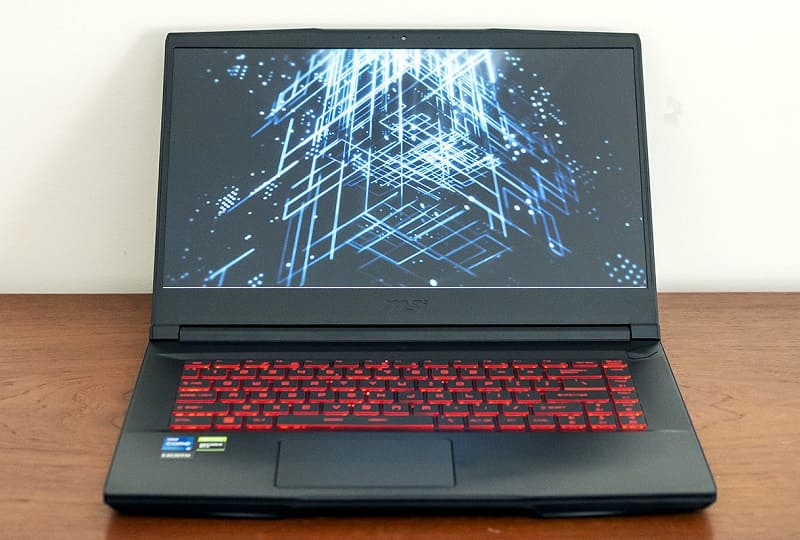 Mua laptop cũ là một phương án để bạn tối ưu chi phí