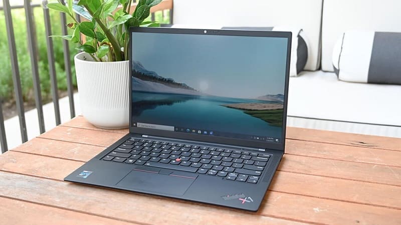 Laptop văn phòng nhà Lenovo được đánh giá cao