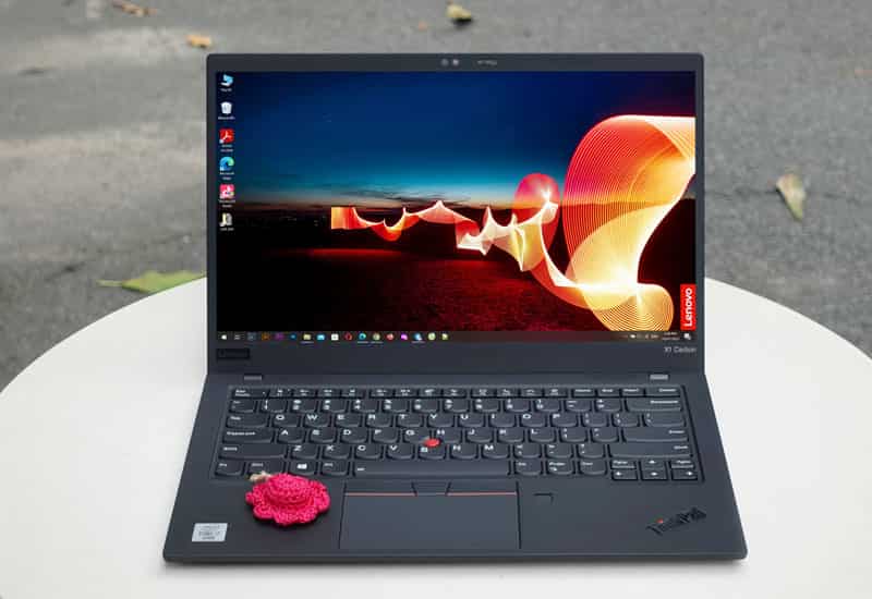 Laptop cho sinh viên y khoa cần đáp ứng những tiêu chí học tập đặc thù nào