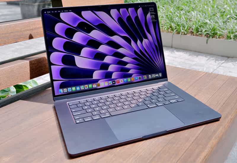 Laptop bền, nhẹ, hiệu năng cao, lựa chọn hoàn hảo cho kế toán