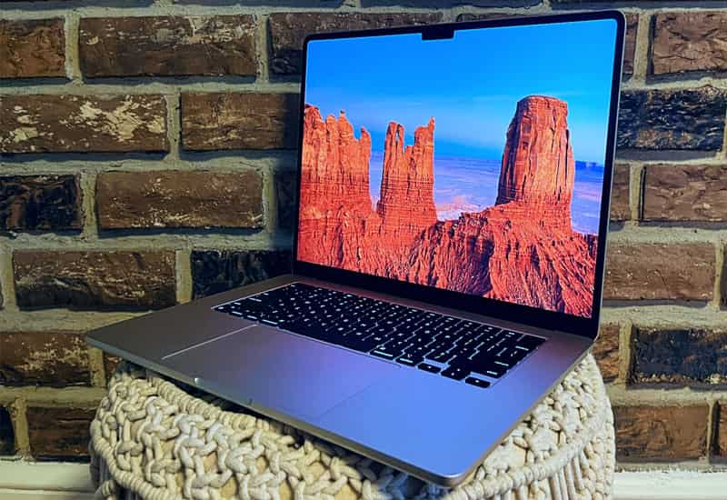 Mẫu laptop sinh viên luật ưu tiên lựa chọn nhiều nhất