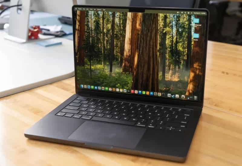 Nên chọn laptop có hệ thống tản nhiệt tốt cho quá trình chạy lâu Những mẫu laptop bền, mạnh, đáng tin cậy cho Data Analyst