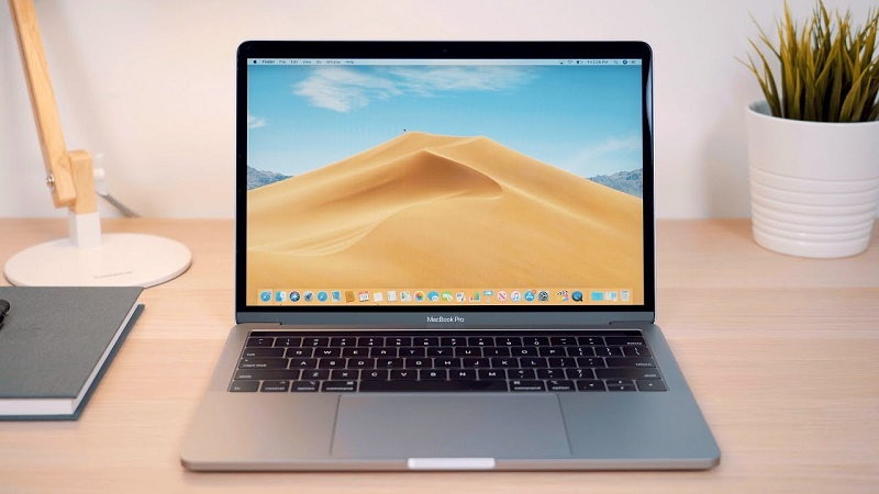 Macbook Pro cao cấp sang trọng lịch lãm