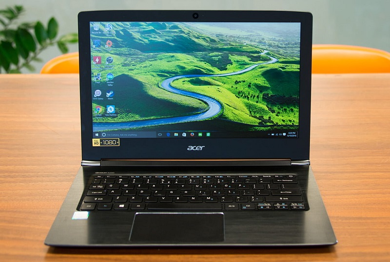 Góc nhìn rộng và màu sắc tương đối hài hòa Góc nhìn rộng và màu sắc tương đối hài hòa