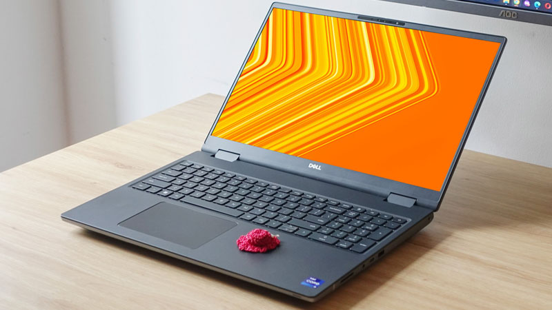 Thiết kế bền bỉ, hiện đại, phù hợp môi trường chuyên nghiệp Thiết kế bền bỉ, hiện đại