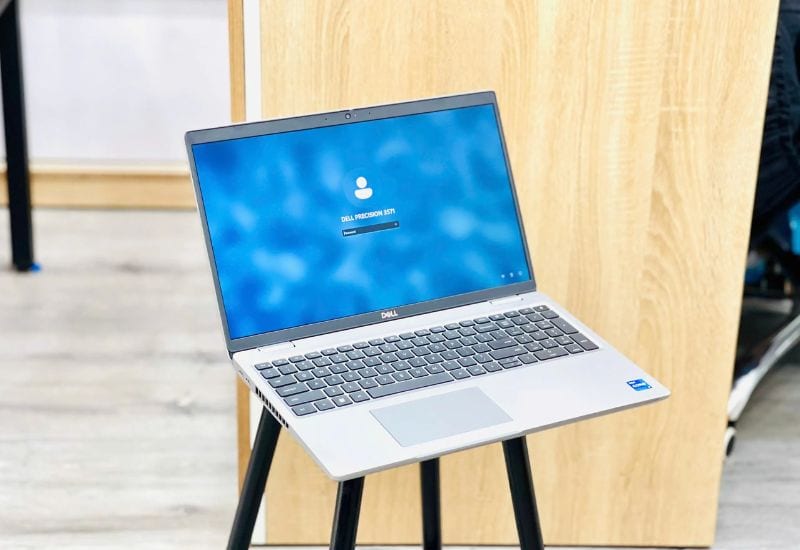 thiết kế tính tế, tối giản