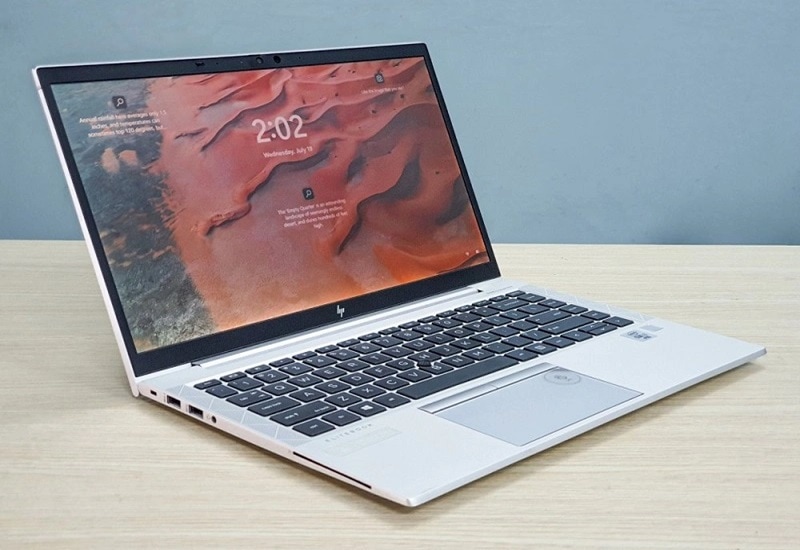 Thiết kế mỏng nhẹ, cao cấp