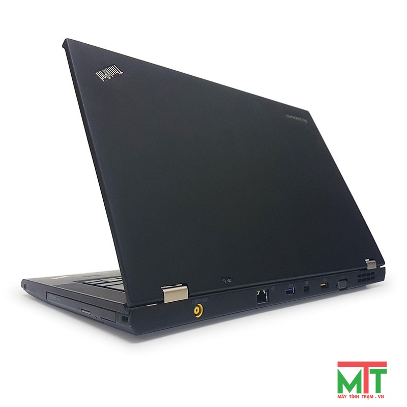 ThinkPad T430s được trang bị các cổng kết nối khá đầy đủ