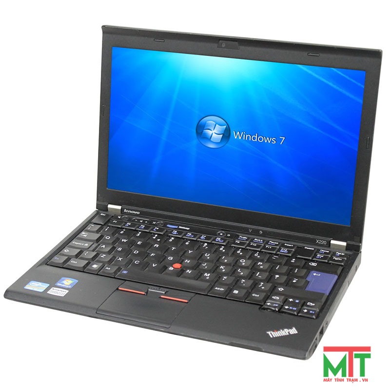 ThinkPad X220 được trang bị đầy đủ các cổng kết nối