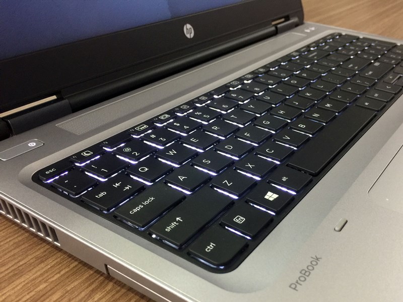 Cách bật bàn phím laptop có đèn nền Hp
